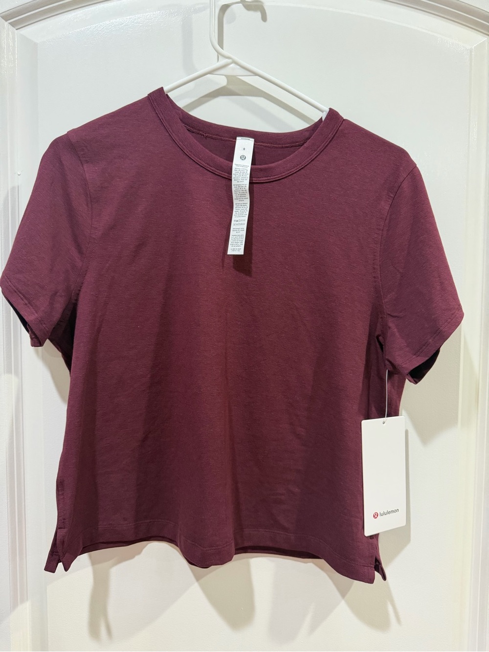 lululemon athletica Short Sleeve Boxy Tee in Garnet